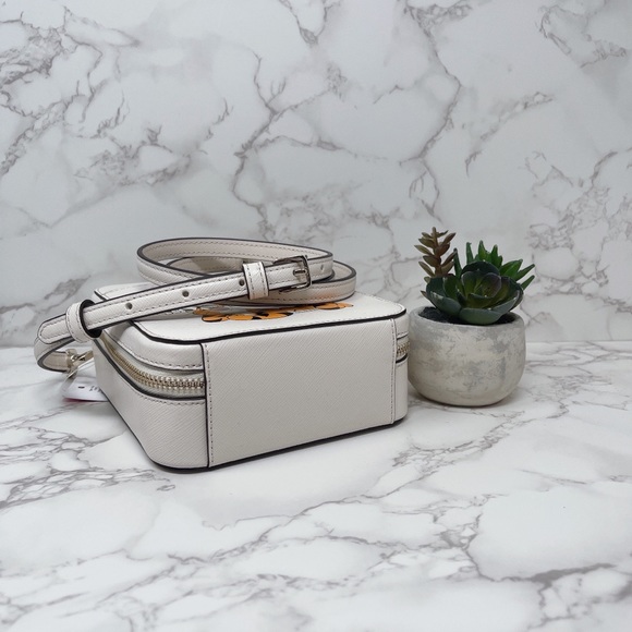 kate spade Bags Kate Spade Disney Tigger Crossbody Poshmark